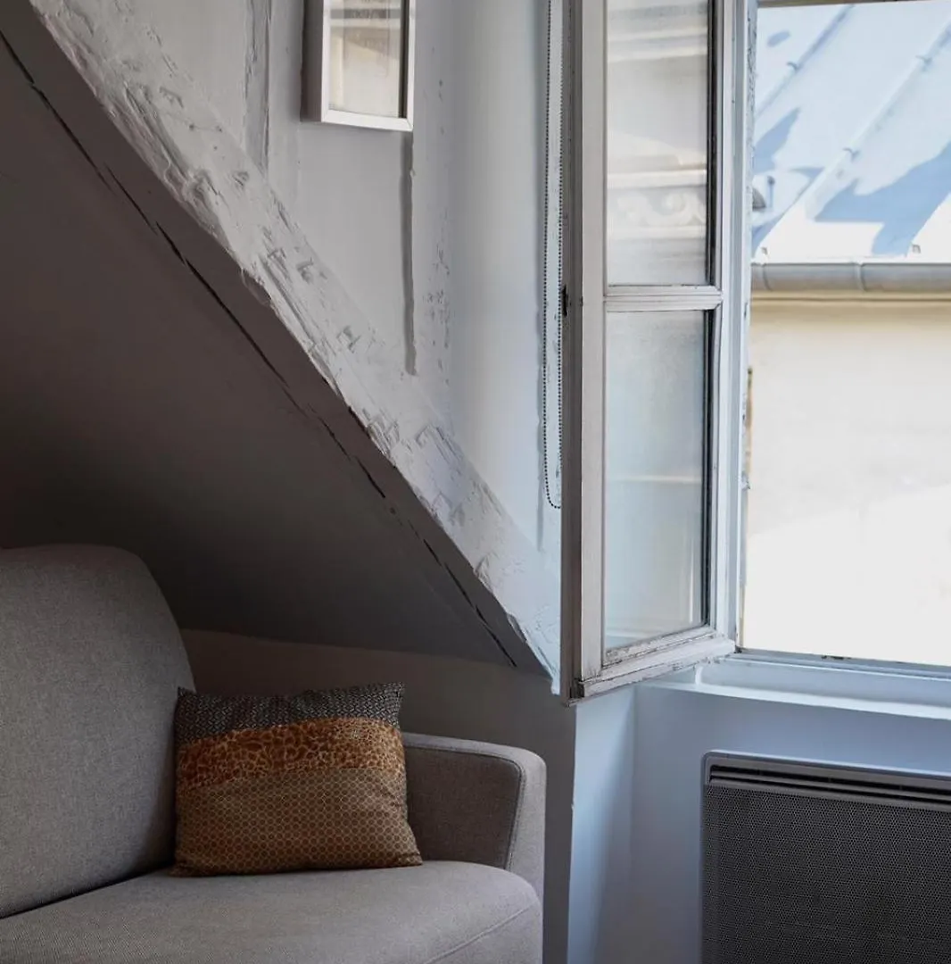 Petit Paris Apartment 0*,  France
